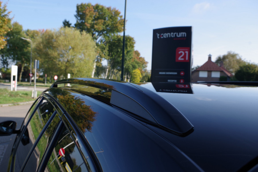 Škoda Superb Combi 1.4 TSI iV 218 PK Sportline Business PHEV, Keyless, Uitklapbare Trekhaak, Carplay, Memory, 4 Stoelverwarming