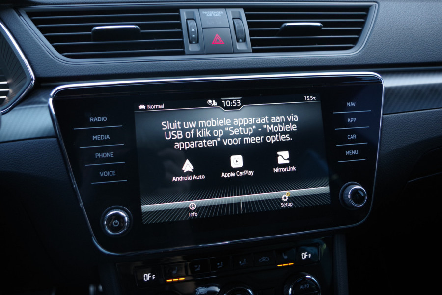 Škoda Superb Combi 1.4 TSI iV 218 PK Sportline Business PHEV, Keyless, Uitklapbare Trekhaak, Carplay, Memory, 4 Stoelverwarming