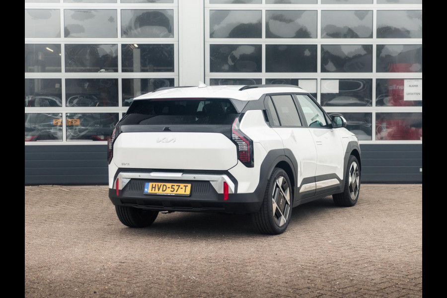 Kia EV3 Plus Advanced 81.4 kWh l DIRECT LEVERBAAR | Schuifkanteldak | Harman en kardon | 17% bijtelling