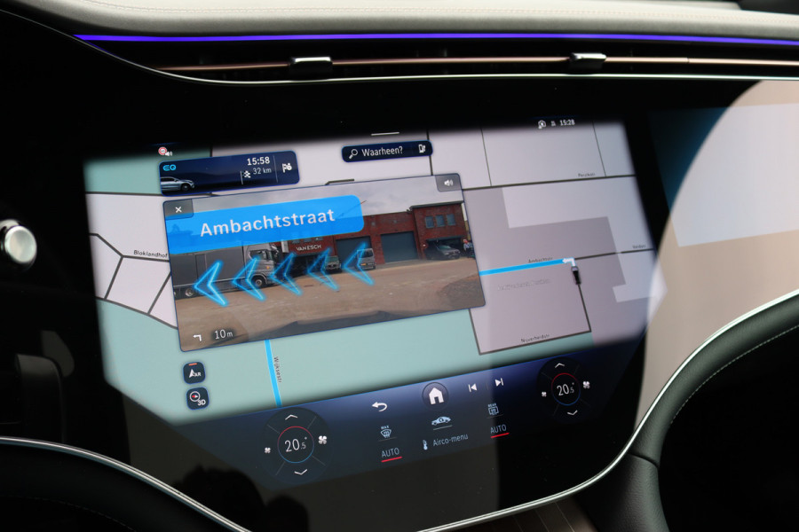 Mercedes-Benz EQE SUV 350 4MATIC AMG Line 91 kWh | ex BTW €65.600,- | Hyperscreen | Airmatic | Achterasbesturing | Distronic+ | Memory | Stoelventilatie | HUD | Burmester | Digital Light | Panoramadak | Surround Camera |