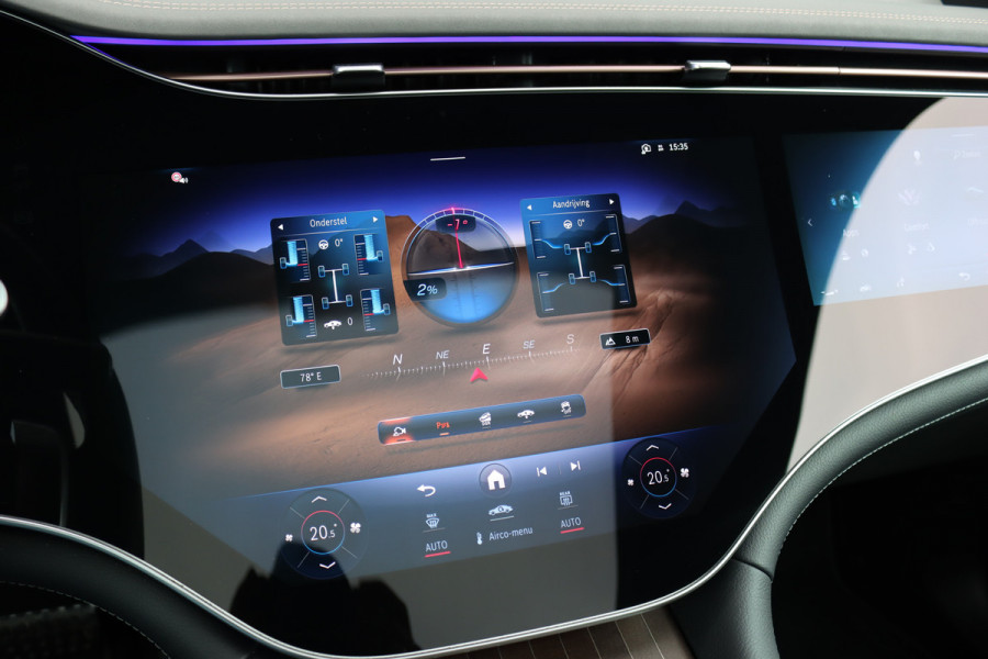 Mercedes-Benz EQE SUV 350 4MATIC AMG Line 91 kWh | ex BTW €65.600,- | Hyperscreen | Airmatic | Achterasbesturing | Distronic+ | Memory | Stoelventilatie | HUD | Burmester | Digital Light | Panoramadak | Surround Camera |