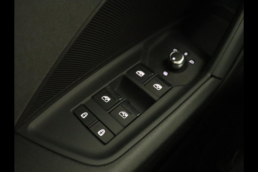 Audi A3 30 TFSI Advanced edition | Full LED | Navigatie | Carplay | Cruise control | Virtual cockpit | Automaat | LMV 17 inch