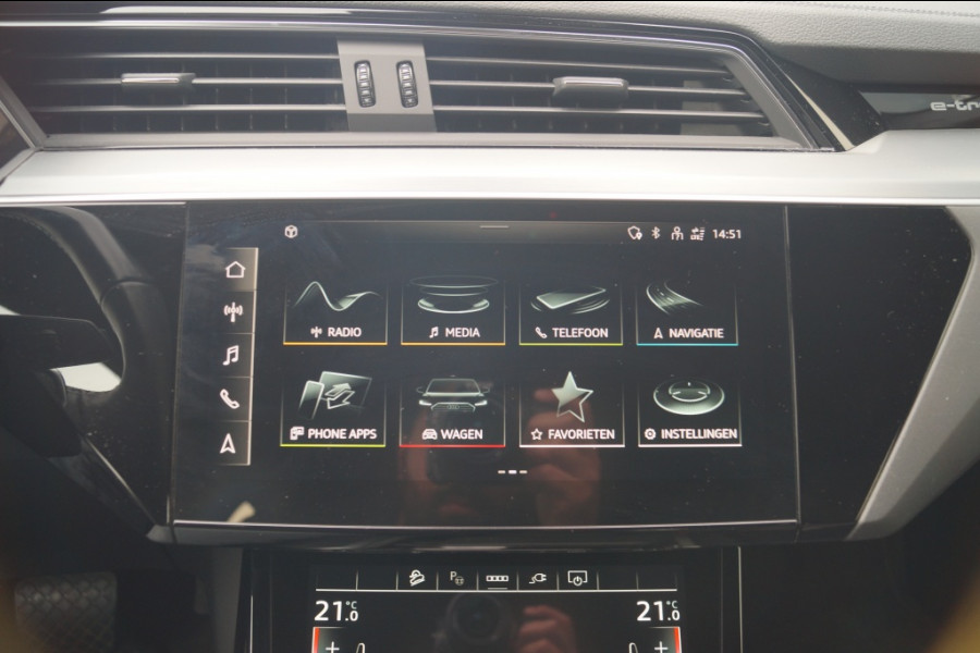 Audi e-tron 50 Quattro 71kWh S-Line Edition -PANO-LEER-ECC-