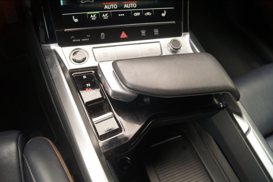 Audi e-tron 50 Quattro 71kWh S-Line Edition -PANO-LEER-ECC-