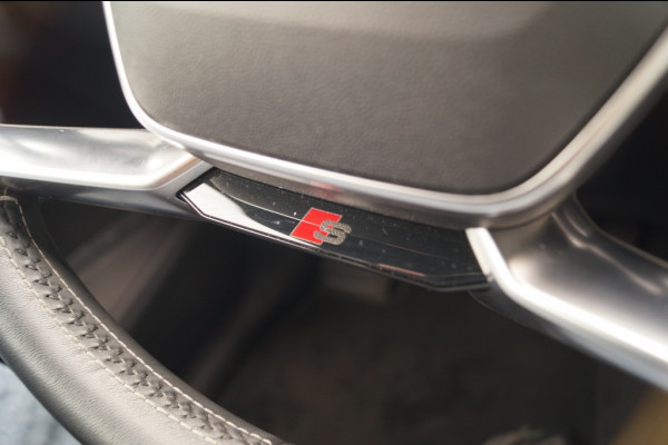 Audi e-tron 50 Quattro 71kWh S-Line Edition -PANO-LEER-ECC-