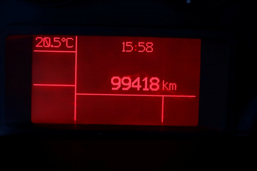 Iveco Daily 40C18 3.0 180pk D.C. Bakwagen met laadklep 1000kg en schuifzeilen 04-2019