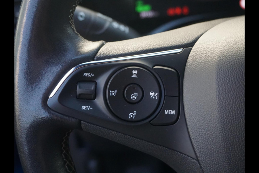 Opel Mokka-e Ultimate 50-kWh 11kw 3-fase Leder Alcantara