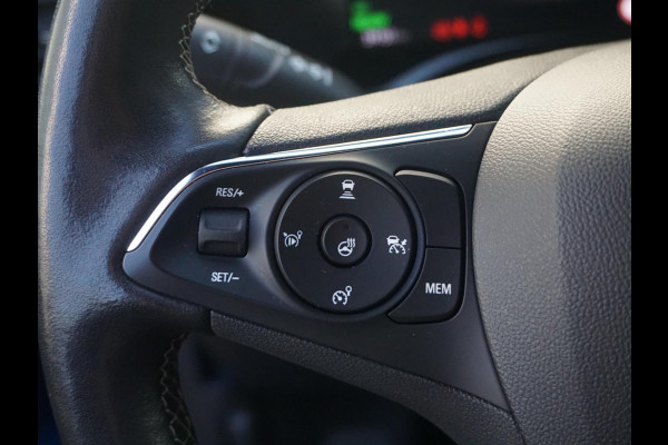 Opel Mokka-e Ultimate 50-kWh 11kw 3-fase Leder Alcantara