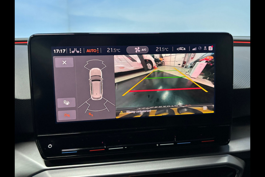 Seat Leon Sportstourer 1.5 eTSI FR Business Intense Navi | Clima | Camera | Trekhaak