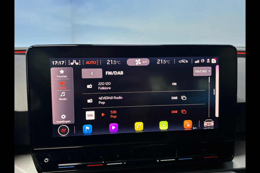 Seat Leon Sportstourer 1.5 eTSI FR Business Intense Navi | Clima | Camera | Trekhaak