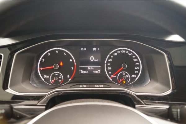 Volkswagen Polo 1.0 TSI DSG Highline -PANO-ECC-ACC-PDC- Volkswagen Polo 1.0 TSI DSG Highline -PANO-ECC-ACC-PDC-