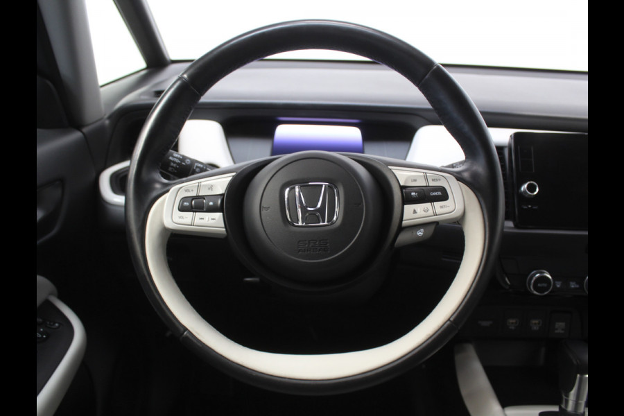 Honda Jazz 1.5 e:HEV Executive CAMERA | CARPLAY | ADAPCRUISE | LMV16 | NAVI | DAB | LED | PDC | STOELVERW Honda Jazz 1.5 e:HEV Executive CAMERA | CARPLAY | ADAPCRUISE | LMV16 | NAVI | DAB | LED | PDC | STOELVERW