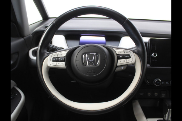 Honda Jazz 1.5 e:HEV Executive CAMERA | CARPLAY | ADAPCRUISE | LMV16 | NAVI | DAB | LED | PDC | STOELVERW Honda Jazz 1.5 e:HEV Executive CAMERA | CARPLAY | ADAPCRUISE | LMV16 | NAVI | DAB | LED | PDC | STOELVERW