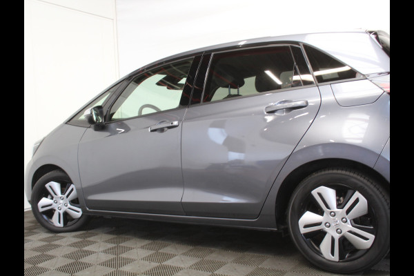 Honda Jazz 1.5 e:HEV Executive CAMERA | CARPLAY | ADAPCRUISE | LMV16 | NAVI | DAB | LED | PDC | STOELVERW Honda Jazz 1.5 e:HEV Executive CAMERA | CARPLAY | ADAPCRUISE | LMV16 | NAVI | DAB | LED | PDC | STOELVERW