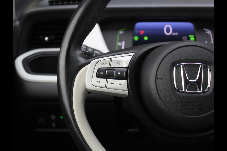 Honda Jazz 1.5 e:HEV Executive CAMERA | CARPLAY | ADAPCRUISE | LMV16 | NAVI | DAB | LED | PDC | STOELVERW Honda Jazz 1.5 e:HEV Executive CAMERA | CARPLAY | ADAPCRUISE | LMV16 | NAVI | DAB | LED | PDC | STOELVERW