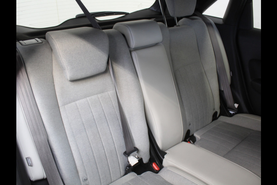 Honda Jazz 1.5 e:HEV Executive CAMERA | CARPLAY | ADAPCRUISE | LMV16 | NAVI | DAB | LED | PDC | STOELVERW Honda Jazz 1.5 e:HEV Executive CAMERA | CARPLAY | ADAPCRUISE | LMV16 | NAVI | DAB | LED | PDC | STOELVERW