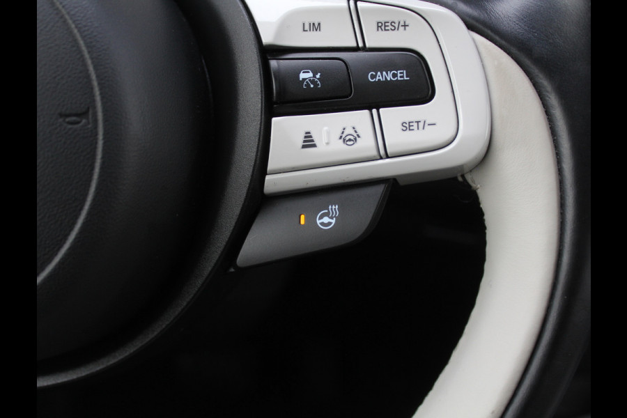 Honda Jazz 1.5 e:HEV Executive CAMERA | CARPLAY | ADAPCRUISE | LMV16 | NAVI | DAB | LED | PDC | STOELVERW Honda Jazz 1.5 e:HEV Executive CAMERA | CARPLAY | ADAPCRUISE | LMV16 | NAVI | DAB | LED | PDC | STOELVERW