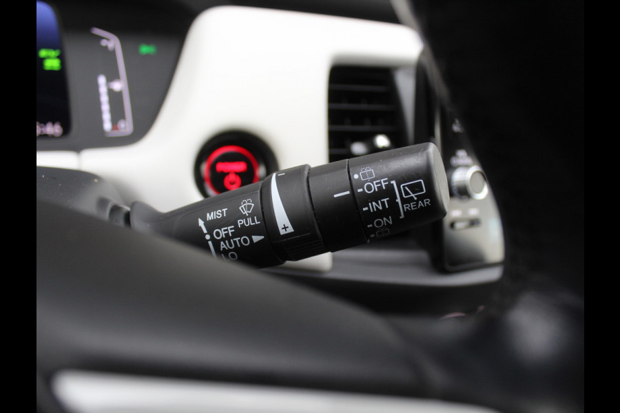 Honda Jazz 1.5 e:HEV Executive CAMERA | CARPLAY | ADAPCRUISE | LMV16 | NAVI | DAB | LED | PDC | STOELVERW Honda Jazz 1.5 e:HEV Executive CAMERA | CARPLAY | ADAPCRUISE | LMV16 | NAVI | DAB | LED | PDC | STOELVERW