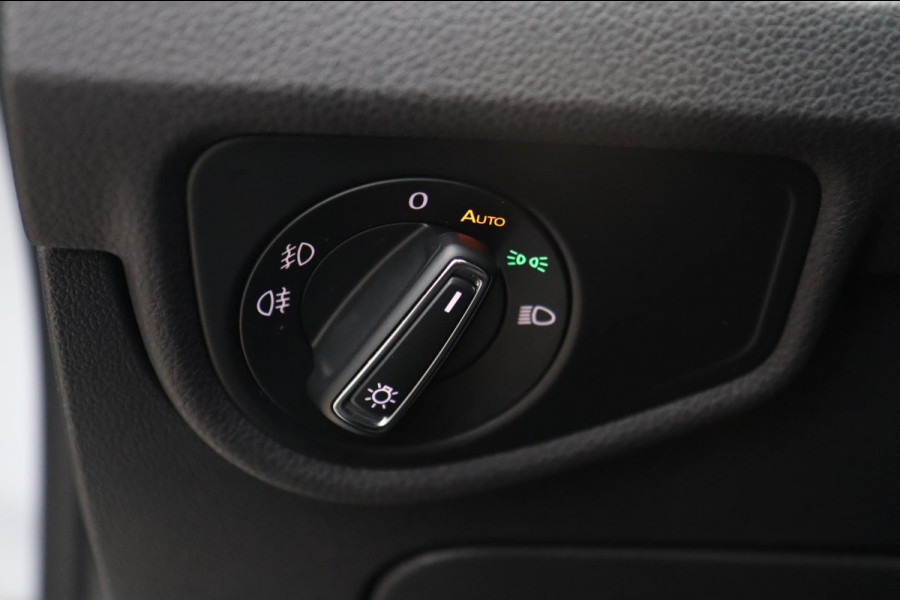 Volkswagen Touran 1.4 TSI 7p / PANODAK / ADAPT CRUISE / TREKHAAK ELEK / CAMERA Volkswagen Touran 1.4 TSI 7p / PANODAK / ADAPT CRUISE / TREKHAAK ELEK / CAMERA