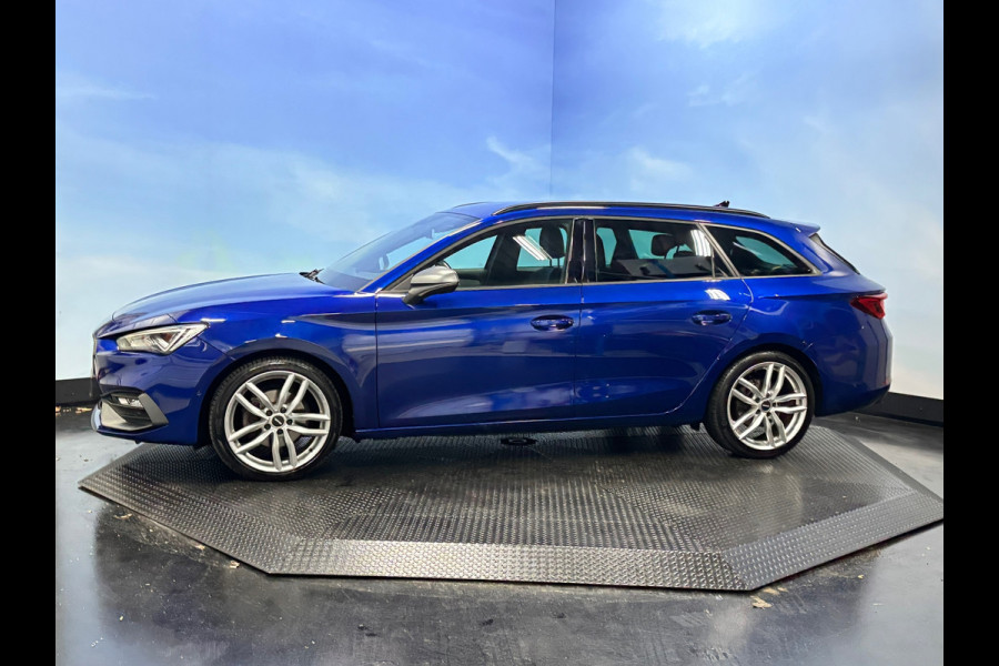 Seat Leon Sportstourer 1.5 eTSI FR Business Intense Navi | Clima | Camera | Trekhaak