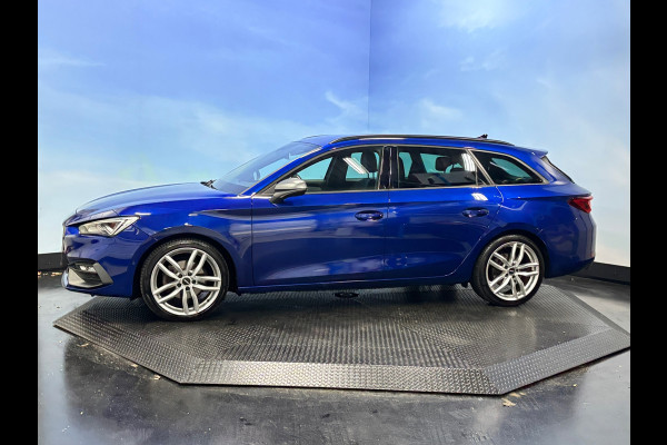 Seat Leon Sportstourer 1.5 eTSI FR Business Intense Navi | Clima | Camera | Trekhaak