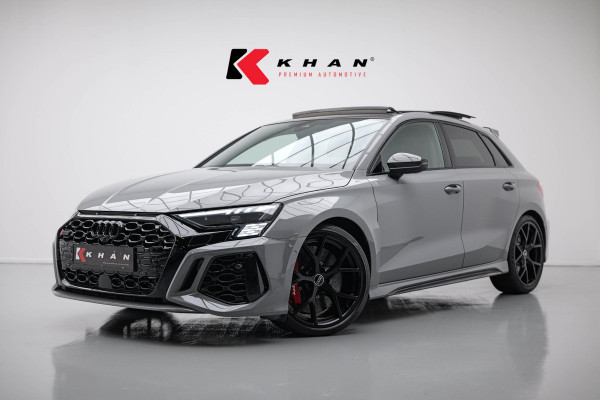 Audi RS3 Sportback 2.5 TFSI Quattro |Pano|Massage|Ceramic|Carbon|Memory|VOLL| Audi RS3 Sportback 2.5 TFSI Quattro |Pano|Massage|Ceramic|Carbon|Memory|VOLL|