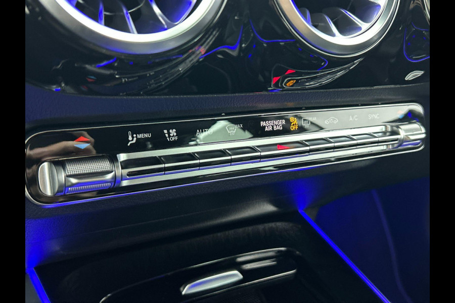 Mercedes-Benz B-Klasse 180 Business Solution Luxury Auto. Trekhaak Navigatie Camera Parkeersensoren Cruise Control Elektrische achterklep Stoelverwarming Virtual Cockpit Leder Climate Control