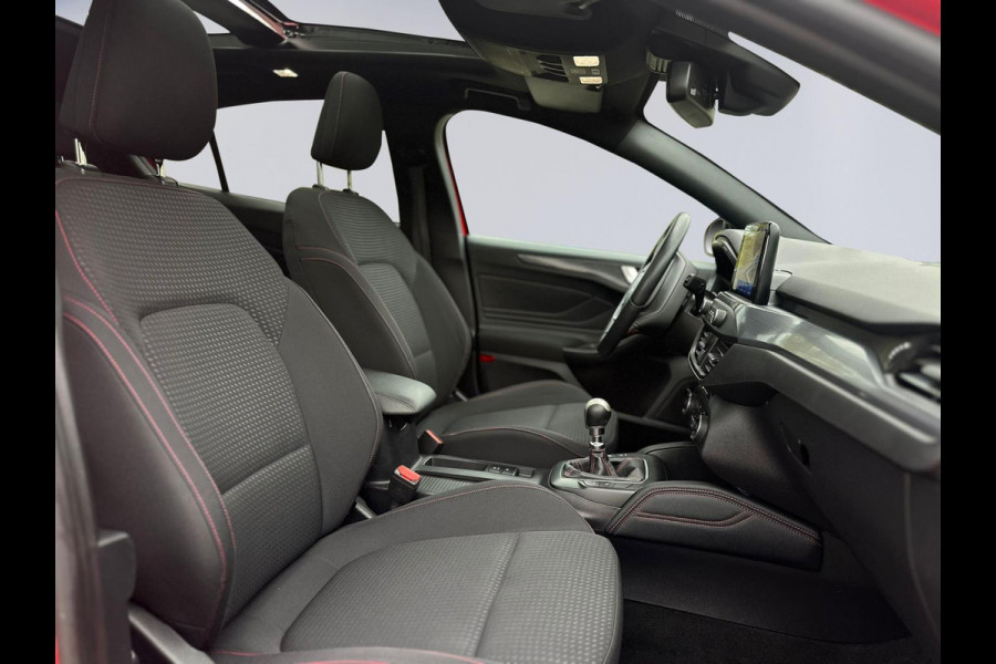 Ford Focus 1.0 EcoBoost ST Line Business, panoramadak, achteruitrijcamera, vele opties, nl auto met nationale auto pas