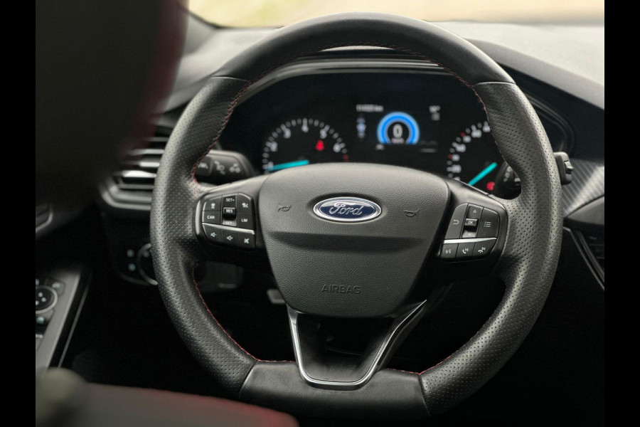 Ford Focus 1.0 EcoBoost ST Line Business, panoramadak, achteruitrijcamera, vele opties, nl auto met nationale auto pas