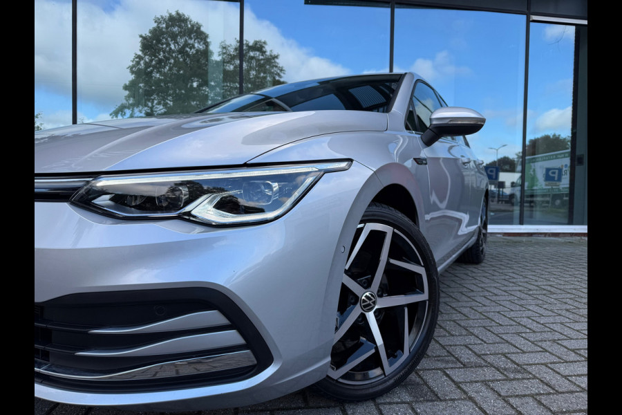 Volkswagen Golf 1.5 eTSI Style - Automaat - Virt.Cockpit - Winterpakket - Navi - Parkeerhulp Volkswagen Golf 1.5 eTSI Style - Automaat - Virt.Cockpit - Winterpakket - Navi - Parkeerhulp