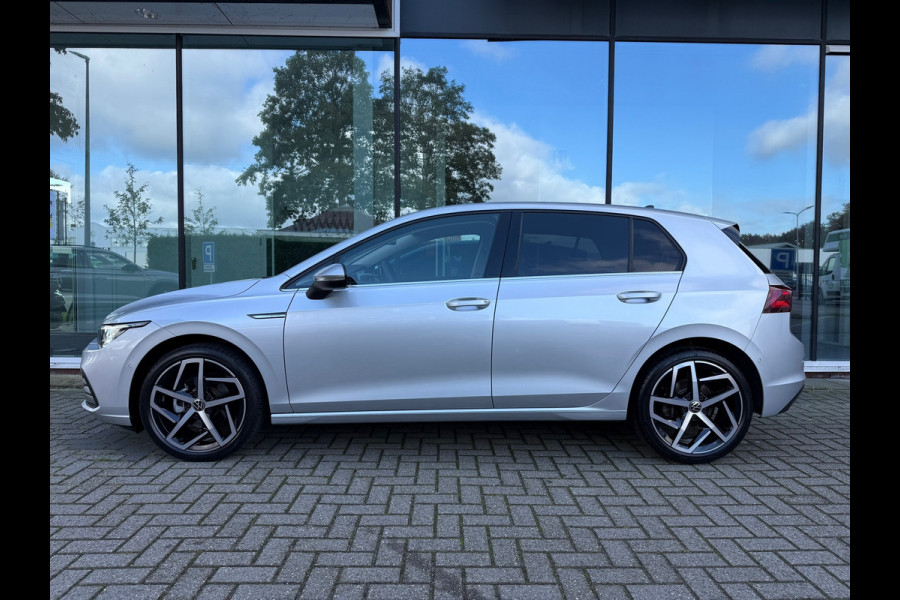 Volkswagen Golf 1.5 eTSI Style - Automaat - Virt.Cockpit - Winterpakket - Navi - Parkeerhulp Volkswagen Golf 1.5 eTSI Style - Automaat - Virt.Cockpit - Winterpakket - Navi - Parkeerhulp