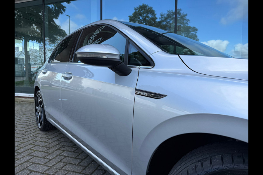 Volkswagen Golf 1.5 eTSI Style - Automaat - Virt.Cockpit - Winterpakket - Navi - Parkeerhulp Volkswagen Golf 1.5 eTSI Style - Automaat - Virt.Cockpit - Winterpakket - Navi - Parkeerhulp