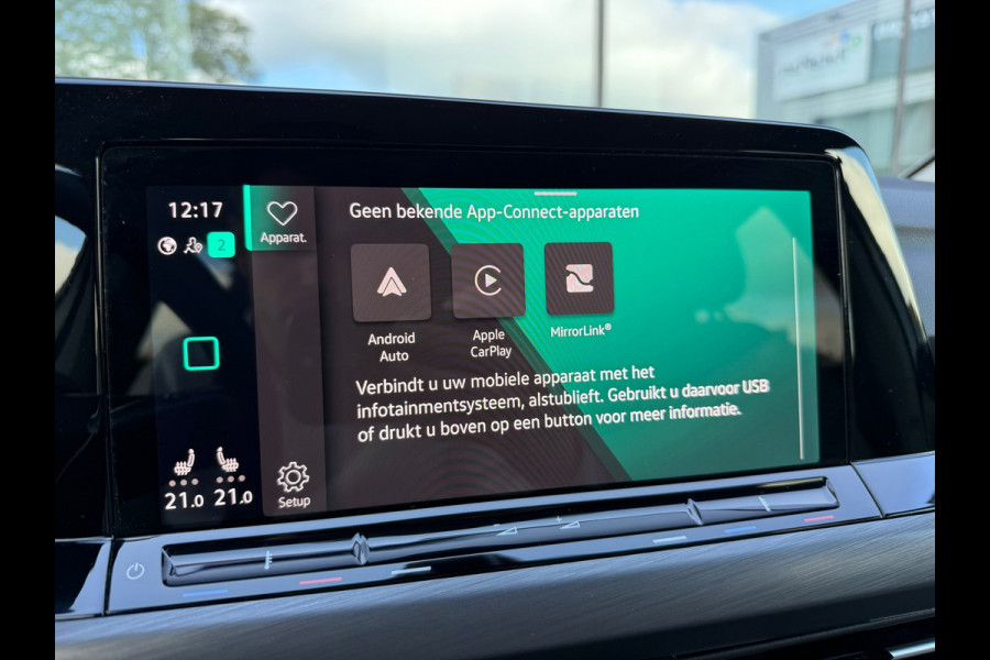 Volkswagen Golf 1.5 eTSI Style - Automaat - Virt.Cockpit - Winterpakket - Navi - Parkeerhulp Volkswagen Golf 1.5 eTSI Style - Automaat - Virt.Cockpit - Winterpakket - Navi - Parkeerhulp