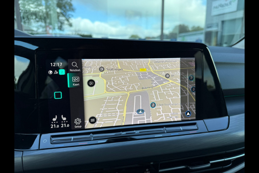 Volkswagen Golf 1.5 eTSI Style - Automaat - Virt.Cockpit - Winterpakket - Navi - Parkeerhulp Volkswagen Golf 1.5 eTSI Style - Automaat - Virt.Cockpit - Winterpakket - Navi - Parkeerhulp