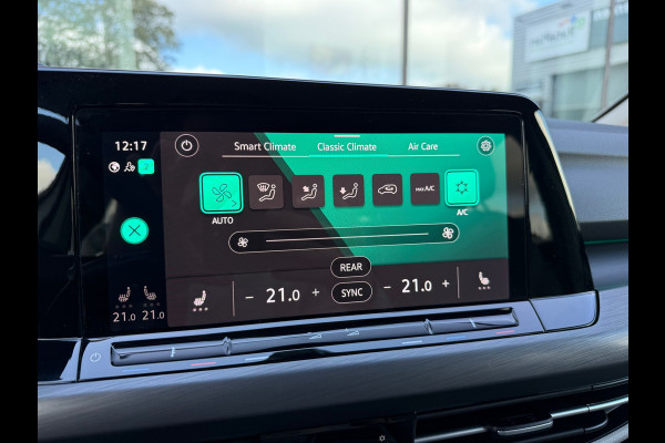 Volkswagen Golf 1.5 eTSI Style - Automaat - Virt.Cockpit - Winterpakket - Navi - Parkeerhulp Volkswagen Golf 1.5 eTSI Style - Automaat - Virt.Cockpit - Winterpakket - Navi - Parkeerhulp