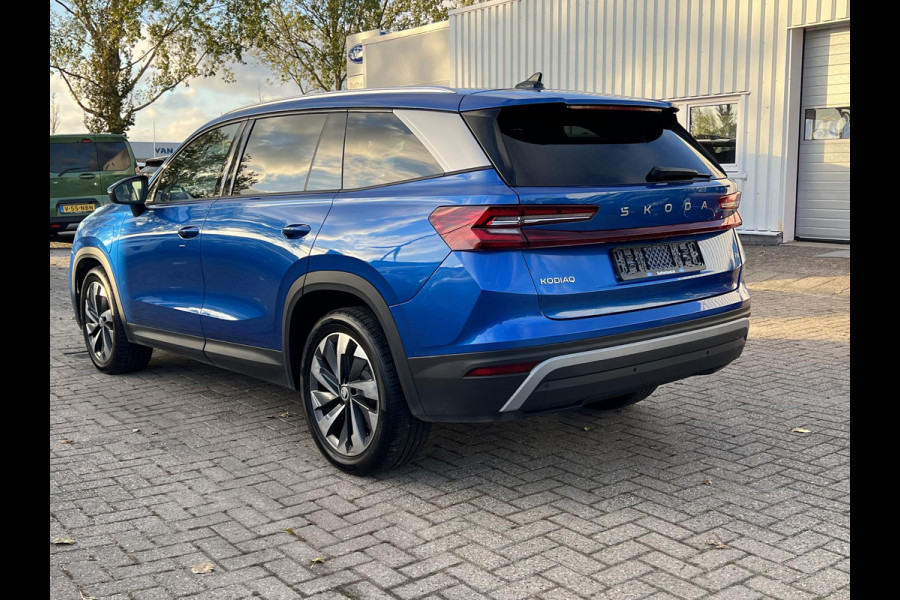 Škoda Kodiaq 1.5 TSI PHEV Tour Edition Zuid | 204pk | Stoelverwarming | 1.800kg Trekgewicht | Panoramadak | Škoda Kodiaq 1.5 TSI PHEV Tour Edition Zuid | 204pk | Stoelverwarming | 1.800kg Trekgewicht | Panoramadak |