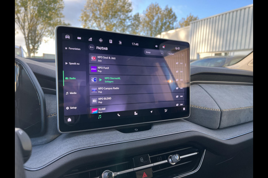 Škoda Kodiaq 1.5 TSI PHEV Tour Edition Zuid | 204pk | Stoelverwarming | 1.800kg Trekgewicht | Panoramadak | Škoda Kodiaq 1.5 TSI PHEV Tour Edition Zuid | 204pk | Stoelverwarming | 1.800kg Trekgewicht | Panoramadak |