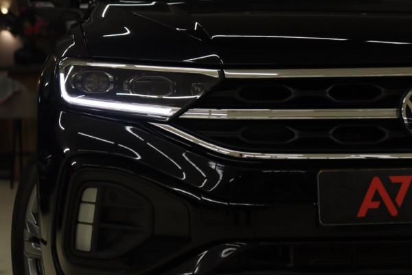 Volkswagen T-Roc 1.5 TSI R-Line Business 3X R-LINE/IQ/PANO/CARPLAY/CAM/KEYLES/VOL