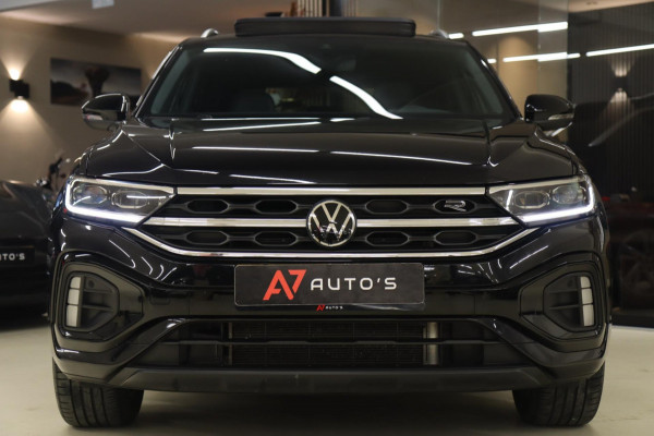 Volkswagen T-Roc 1.5 TSI R-Line Business 3X R-LINE/IQ/PANO/CARPLAY/CAM/KEYLES/VOL