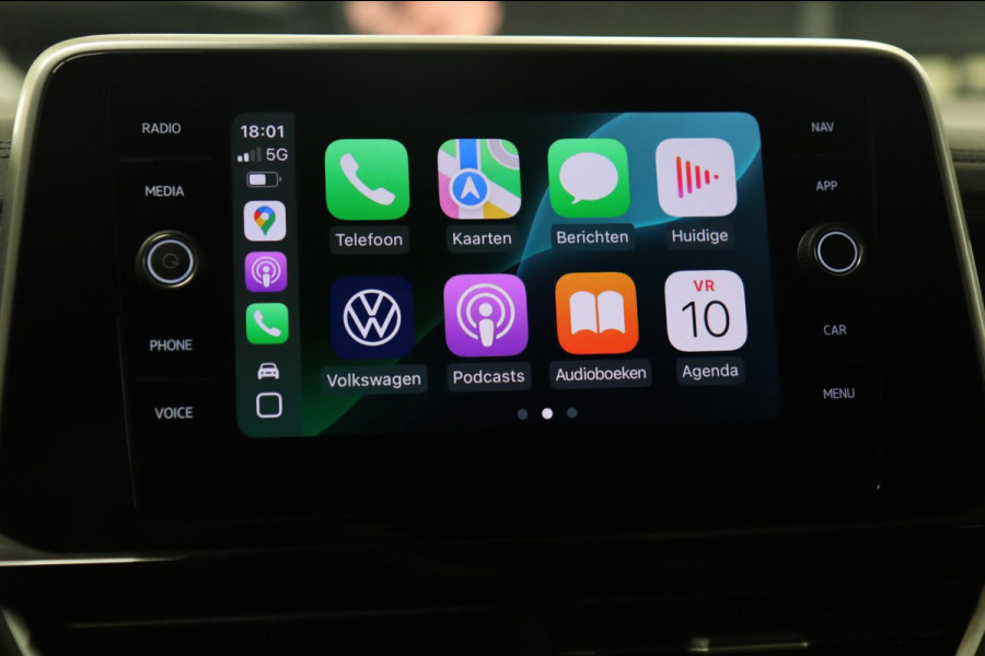 Volkswagen T-Roc 1.5 TSI R-Line Business 3X R-LINE/IQ/PANO/CARPLAY/CAM/KEYLES/VOL