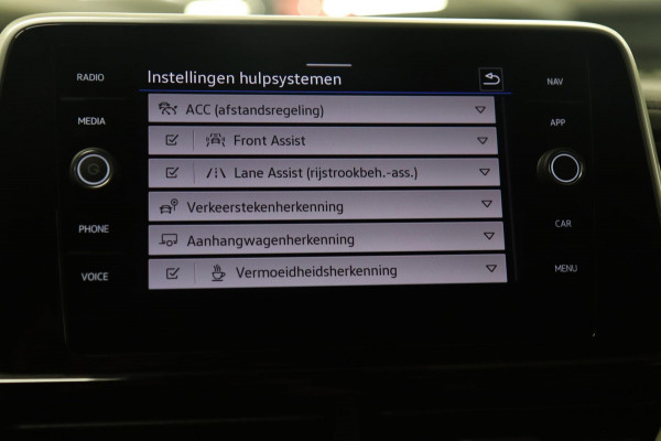 Volkswagen T-Roc 1.5 TSI R-Line Business 3X R-LINE/IQ/PANO/CARPLAY/CAM/KEYLES/VOL