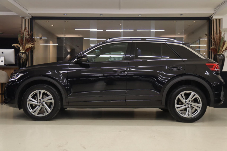 Volkswagen T-Roc 1.5 TSI R-Line Business 3X R-LINE/IQ/PANO/CARPLAY/CAM/KEYLES/VOL