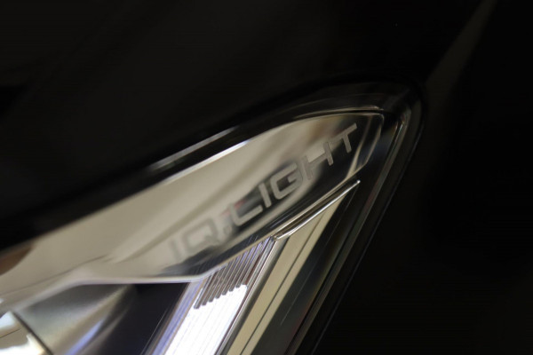 Volkswagen T-Roc 1.5 TSI R-Line Business 3X R-LINE/IQ/PANO/CARPLAY/CAM/KEYLES/VOL