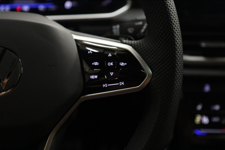 Volkswagen T-Roc 1.5 TSI R-Line Business 3X R-LINE/IQ/PANO/CARPLAY/CAM/KEYLES/VOL