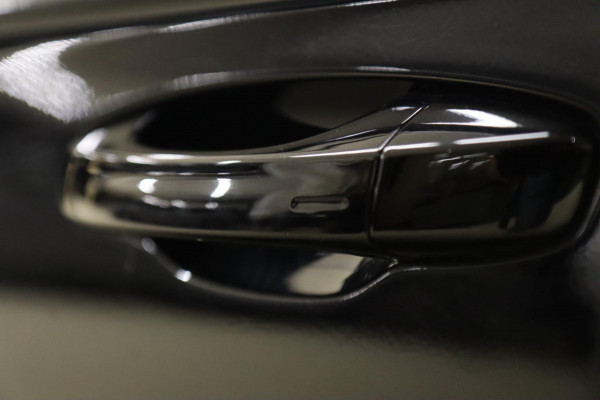 Volkswagen T-Roc 1.5 TSI R-Line Business 3X R-LINE/IQ/PANO/CARPLAY/CAM/KEYLES/VOL