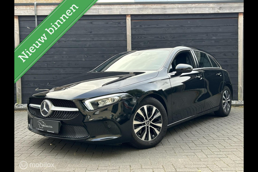 Mercedes-Benz A-Klasse 180 Business Solution FM nav / Camera / Half leder / LED