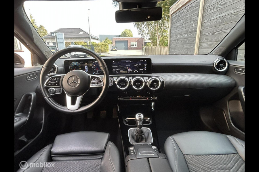 Mercedes-Benz A-Klasse 180 Business Solution FM nav / Camera / Half leder / LED