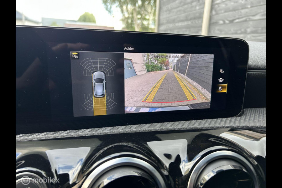 Mercedes-Benz A-Klasse 180 Business Solution FM nav / Camera / Half leder / LED