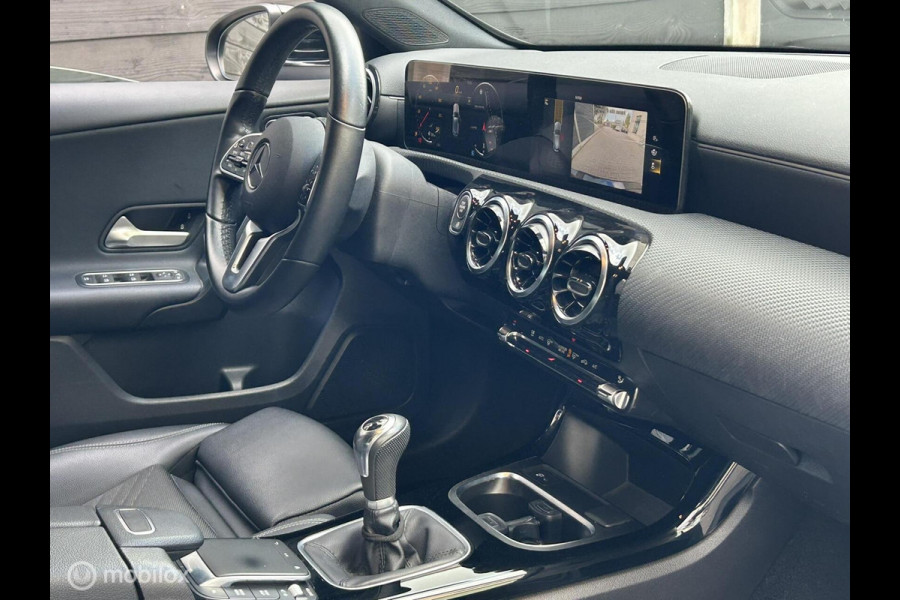 Mercedes-Benz A-Klasse 180 Business Solution FM nav / Camera / Half leder / LED