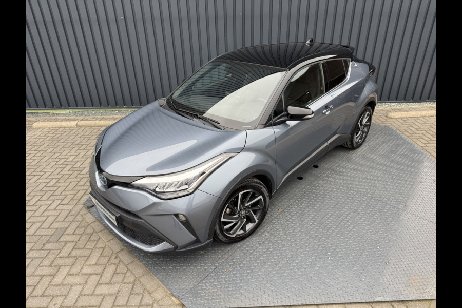 Toyota C-HR 1.8 Hybrid Bi tone | Draadloos Apple Carplay/Android auto | BSM | PDC V+A | 10 jr GARANTIE | Rijklaar!!!